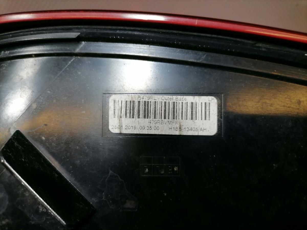 Ford Fiesta MK7 original Rücklicht Rückleuchte Schlussleuchte links außen 5-Türer Bj.2019